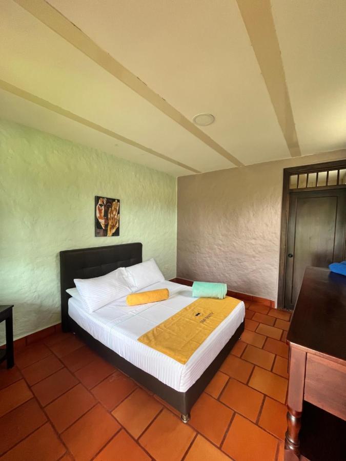 Hotel Campestre Los Mangos キンバヤ エクステリア 写真