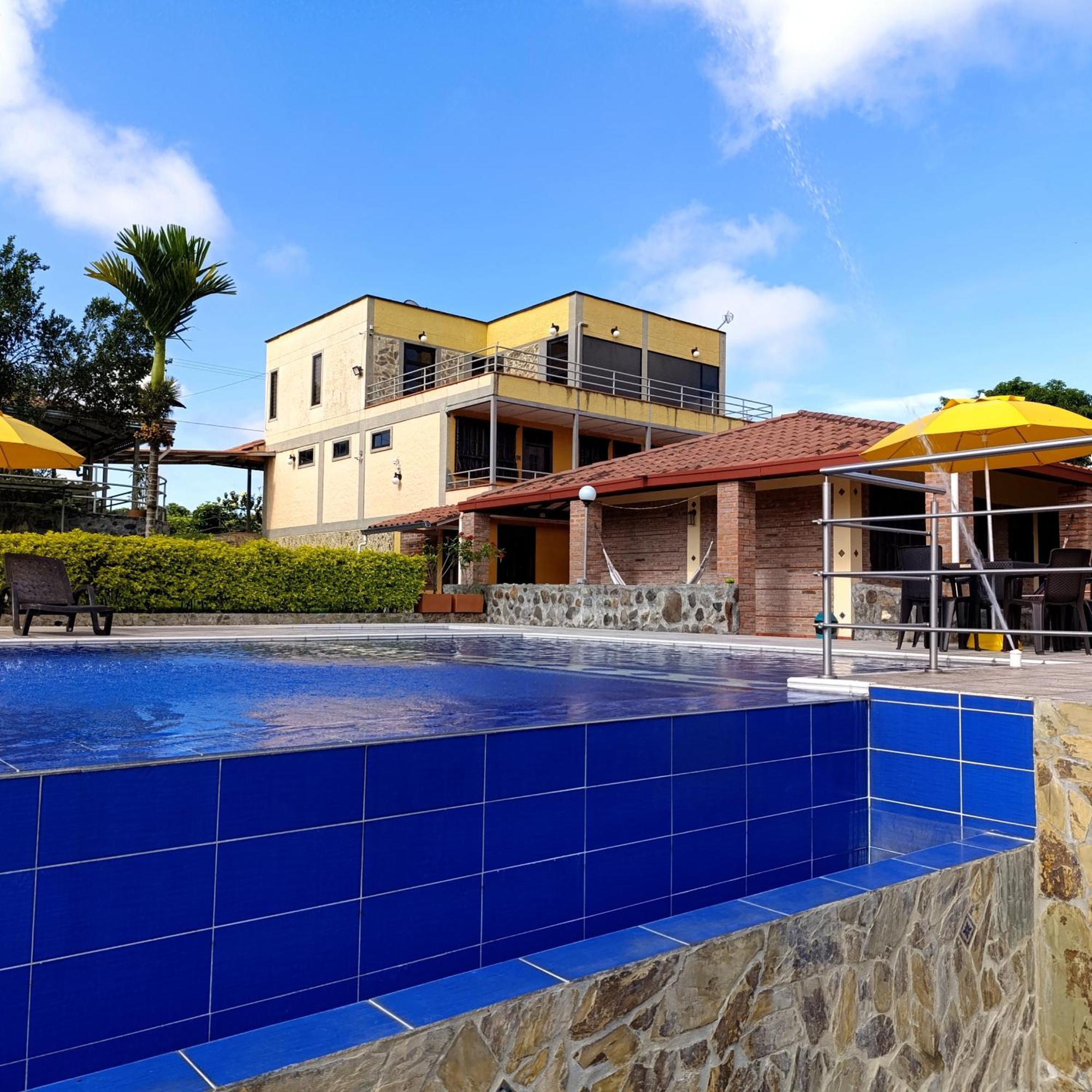 Hotel Campestre Los Mangos キンバヤ エクステリア 写真