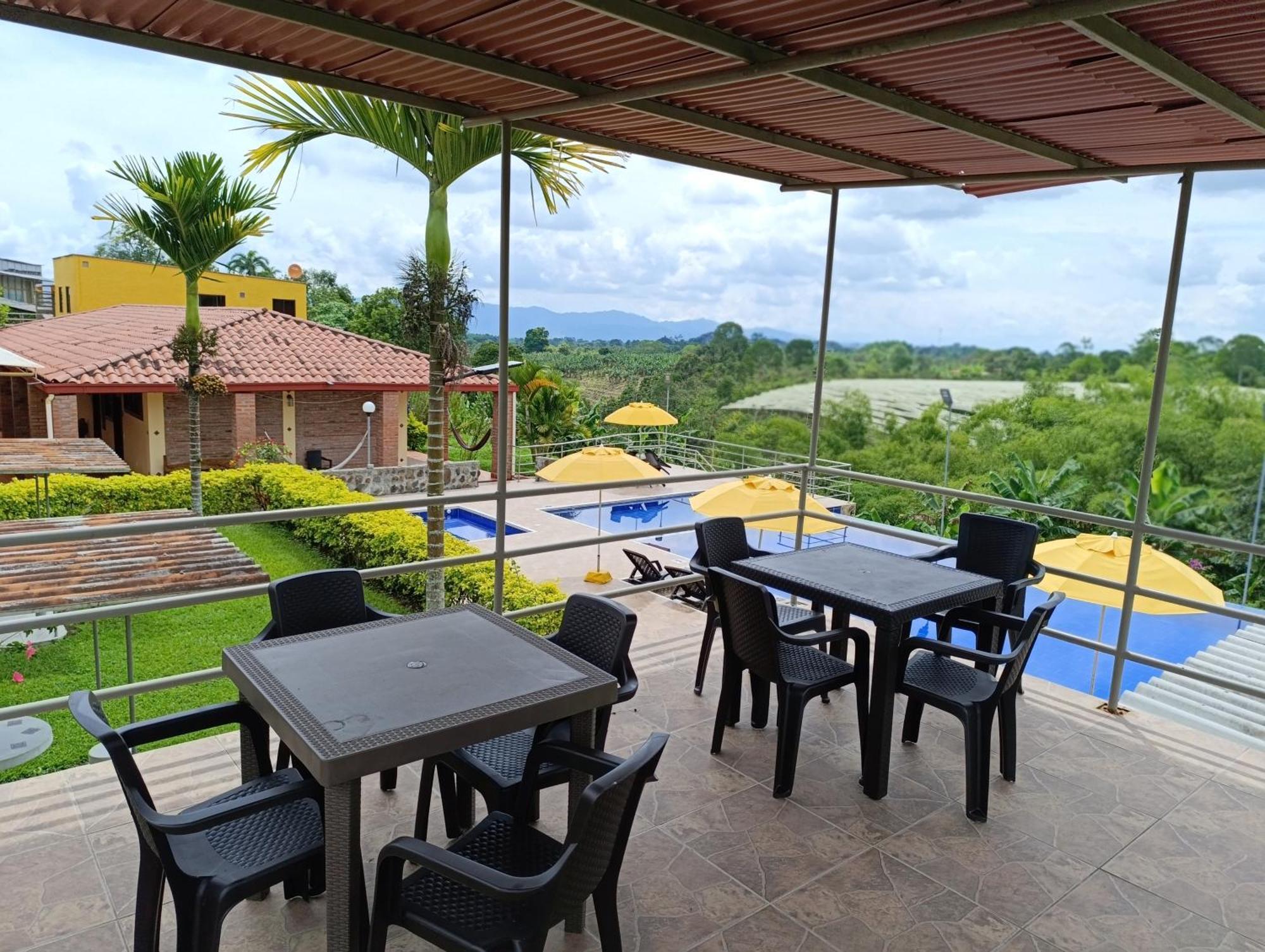 Hotel Campestre Los Mangos キンバヤ エクステリア 写真