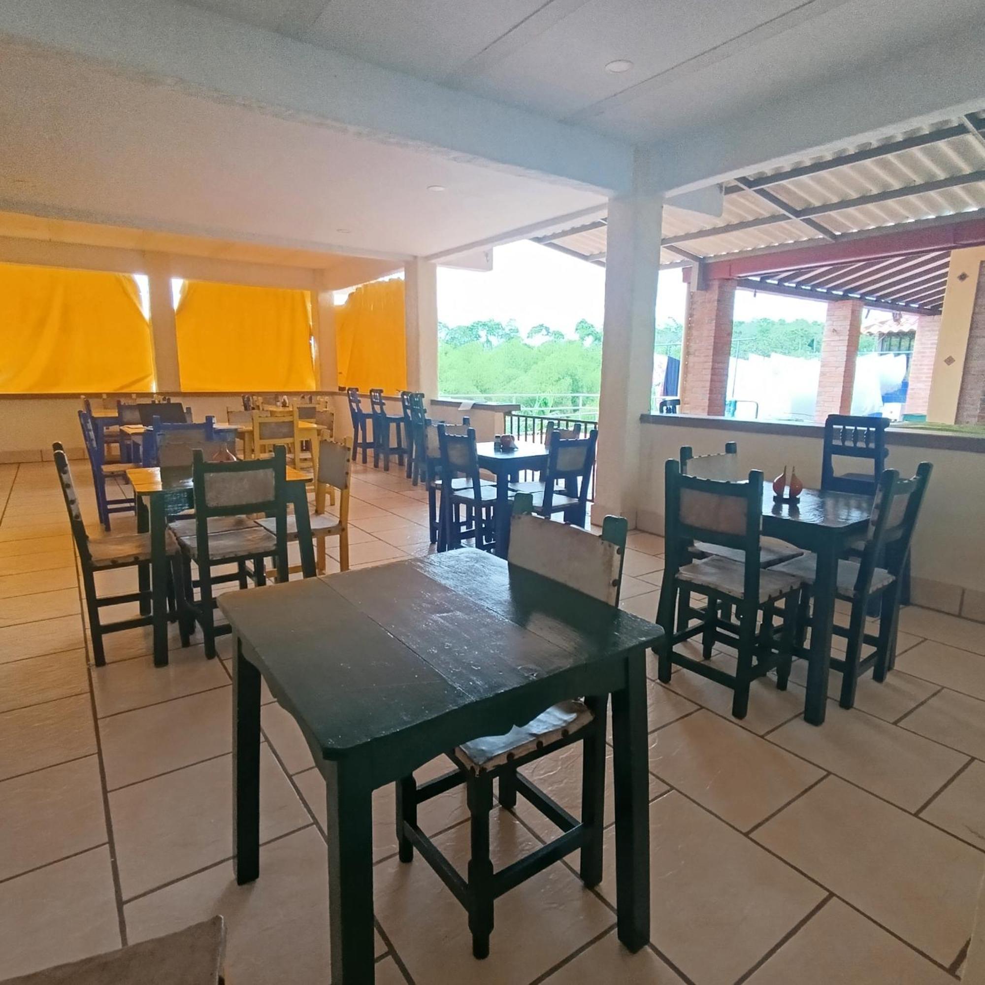 Hotel Campestre Los Mangos キンバヤ エクステリア 写真